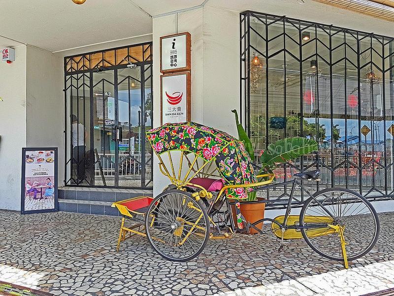 Hello Kitty Signature Suite Sandakan Exterior photo